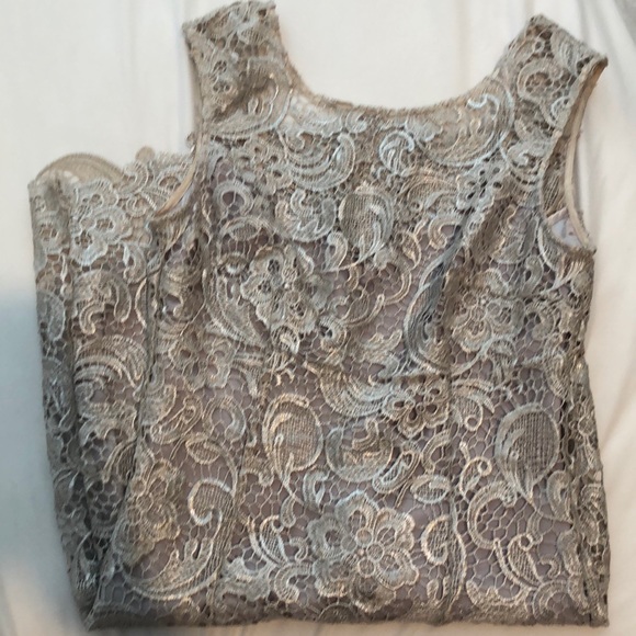 Metallic lace dress - Picture 2 of 3